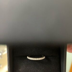 Elegant Silver Women's Ring
